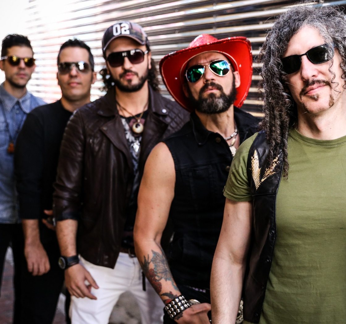 Live Music: Barrioactivo